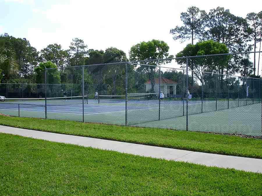 SAPPHIRE LAKES Tennis Courts